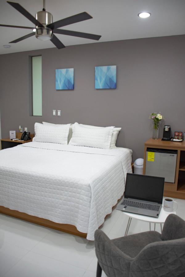 Hotel Tramonto มาซาตลัน ห้อง รูปภาพ